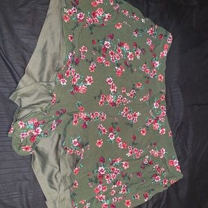 Floral shorts from Torrid size 4